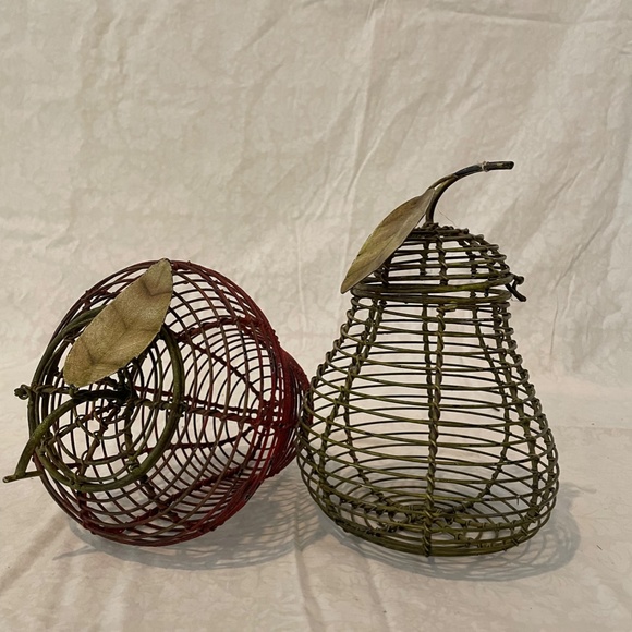 Assorted Fall Home Decor - Picture 2 of 5